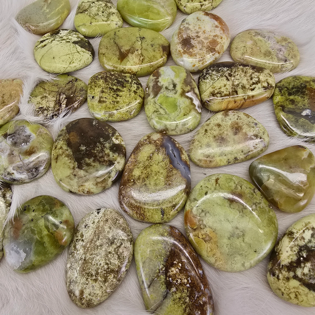 Green Opal Flat Palm Stones