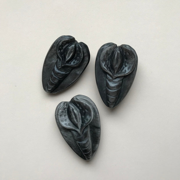 Silver Sheen Obsidian Vulva